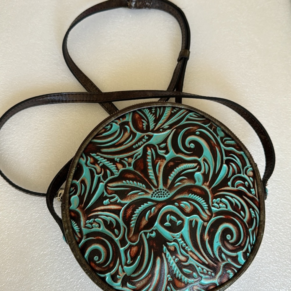 Patricia Nash Tooled Turquoise Leather round crossbody